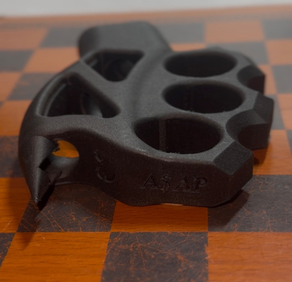 Black Carbon Fiber Spiked Brass Knuckle AR-15 Pistol Grip